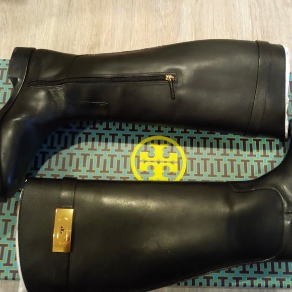 TORY BURCH T-HARDWARE RIDING BOOT Size: 7 - Picture 2 of 5
